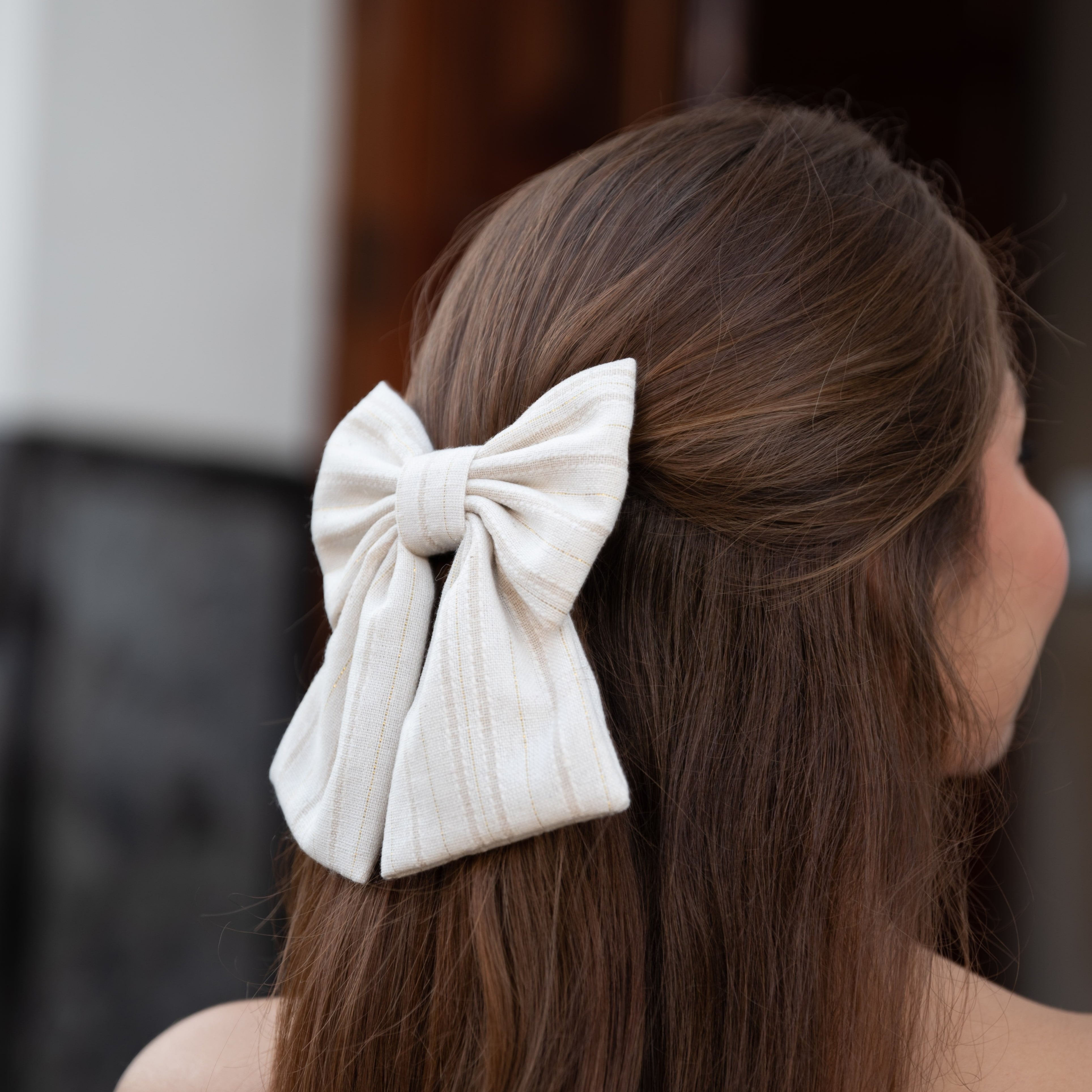 moño navit lino accesorio elegante para el cabello femenino diseño sofisticado y moderno ghazal colombia