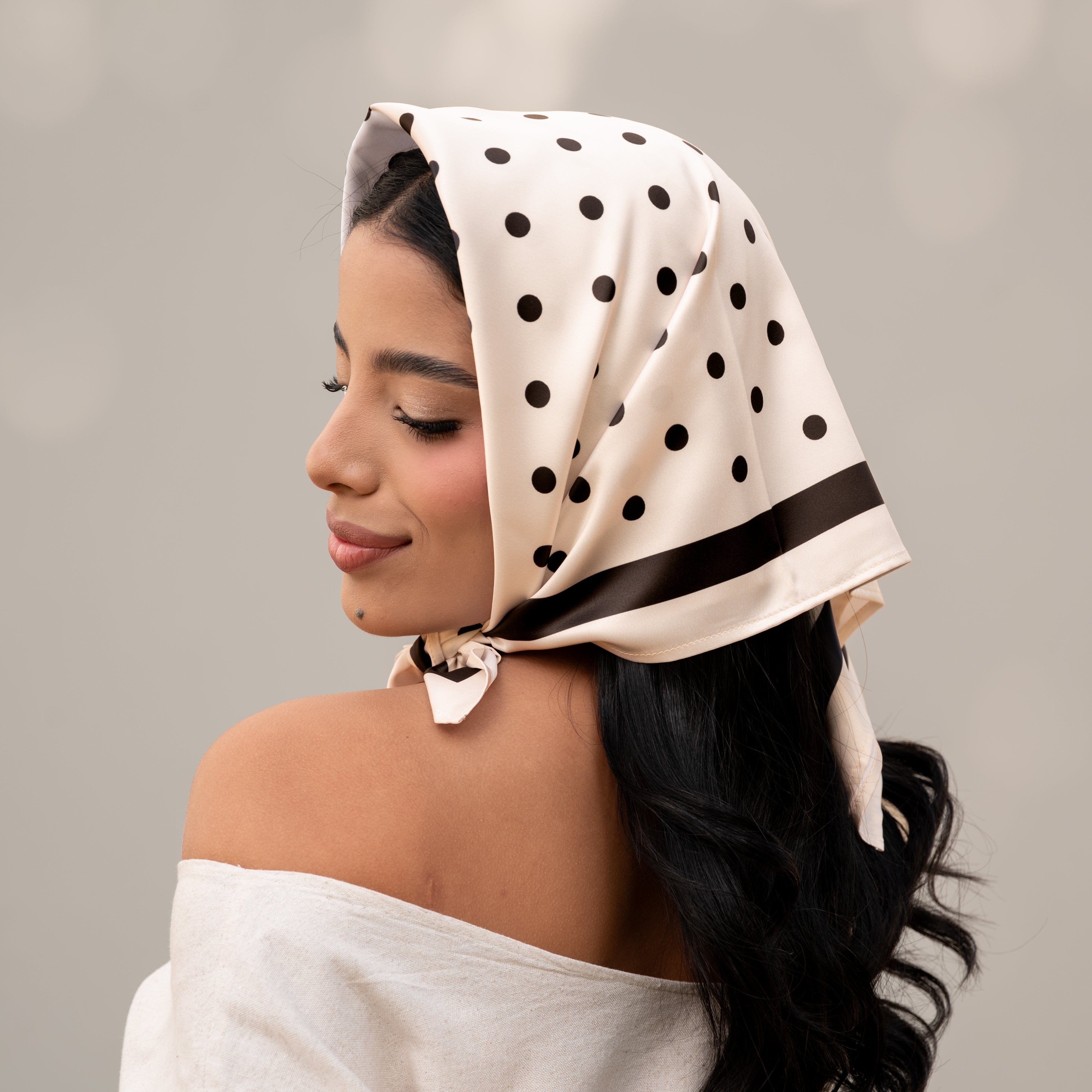 #color_Polka Dots Blanco