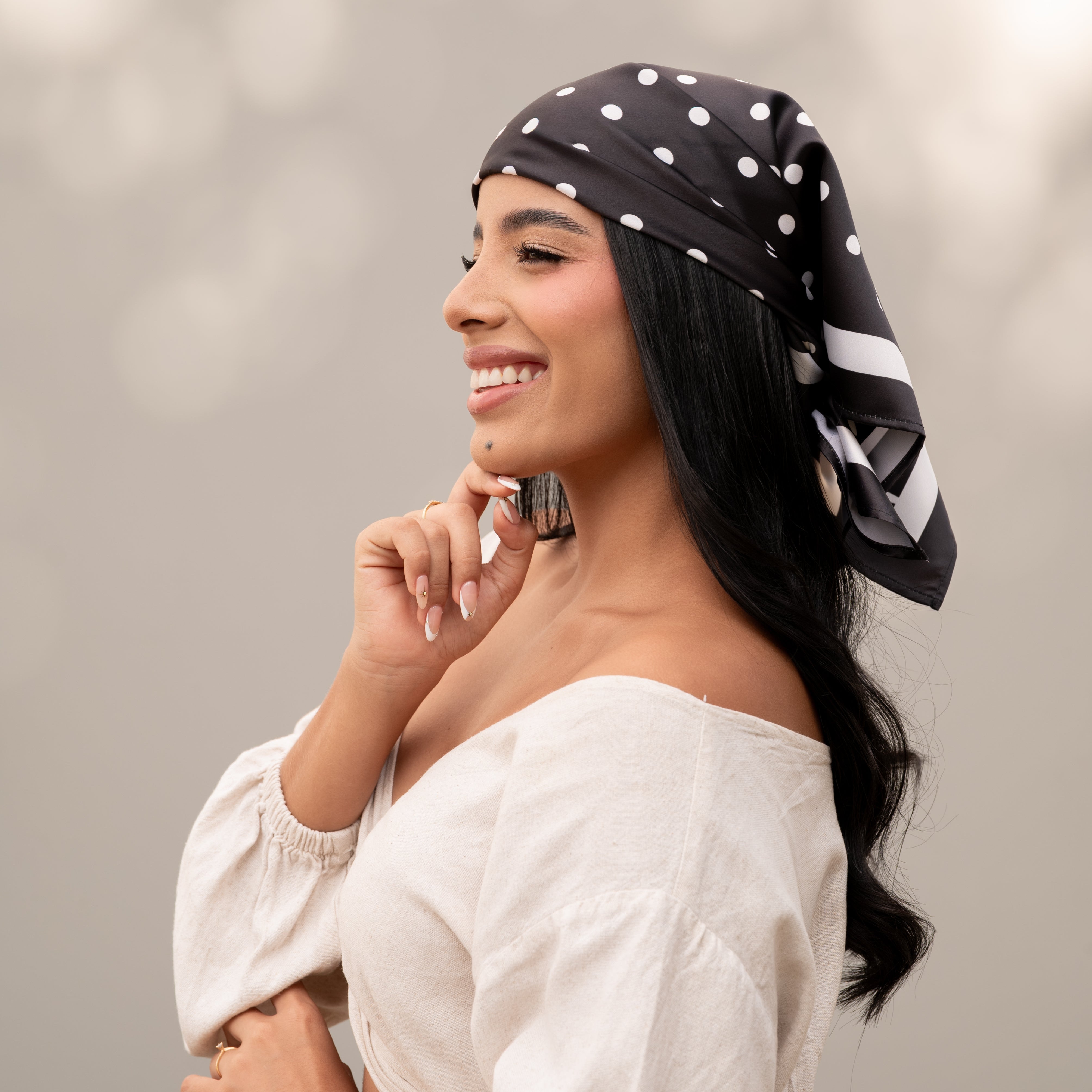 #color_Polka Dots Negro