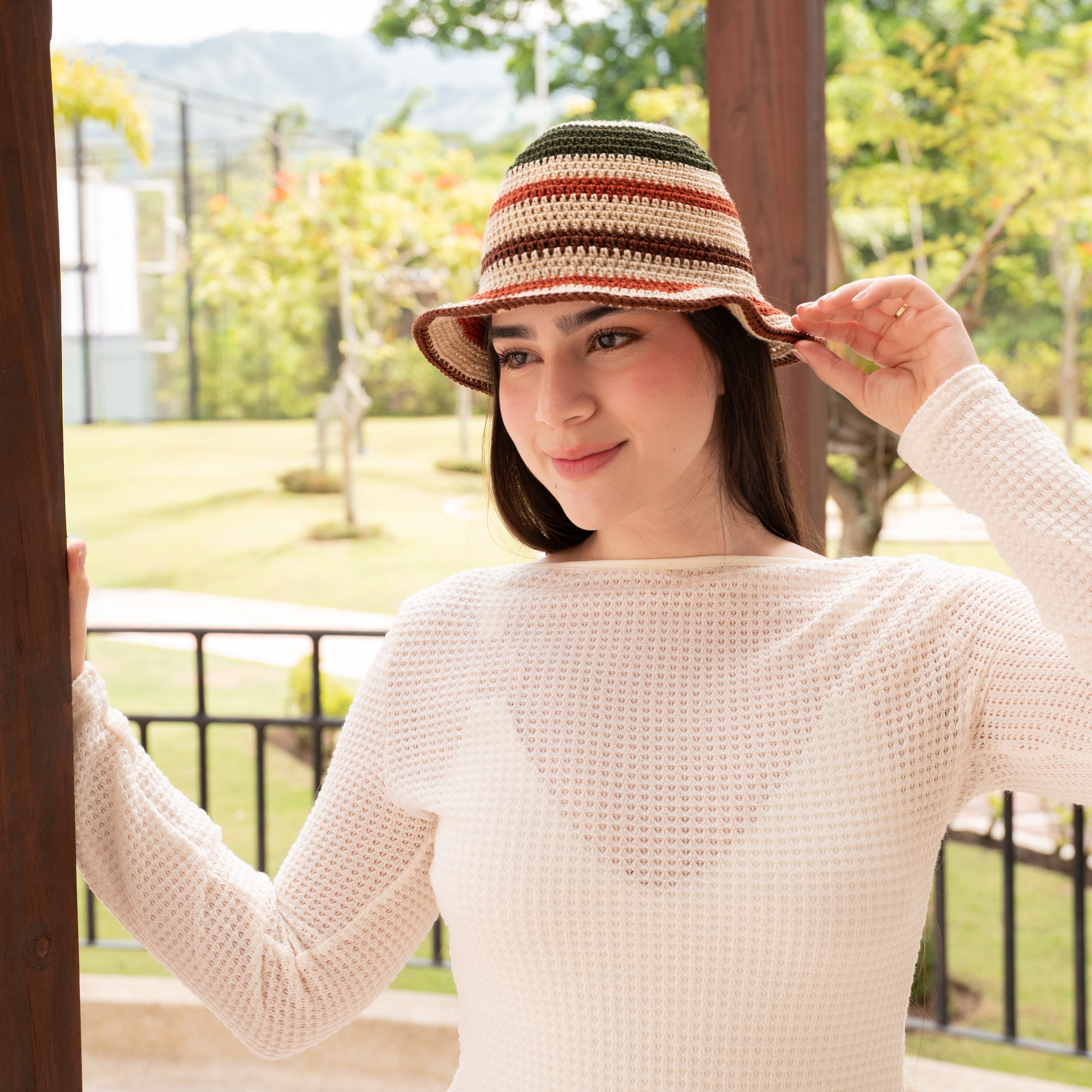 Crochet Bucket Hats - Raíces